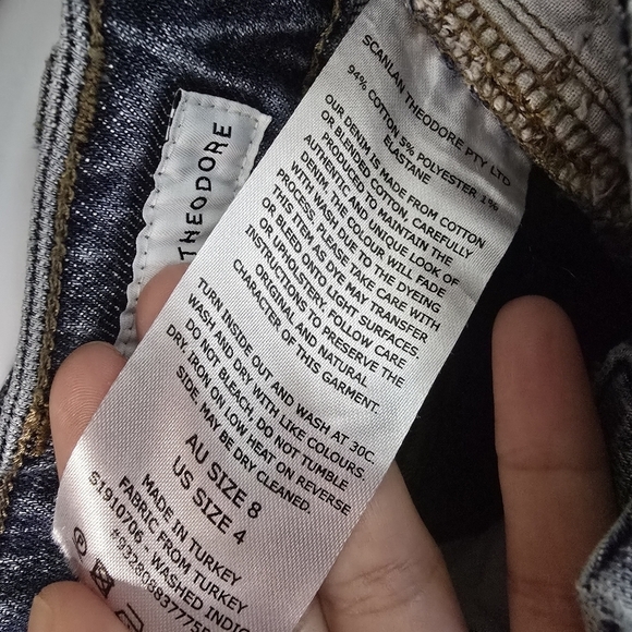 Scanlan Theodore Blue Denim Skirt stretchy - Picture 12 of 13